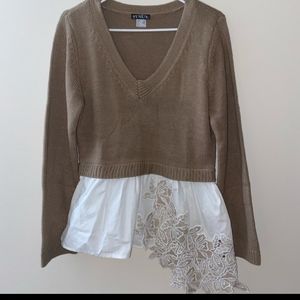 Brown and white sweater size m